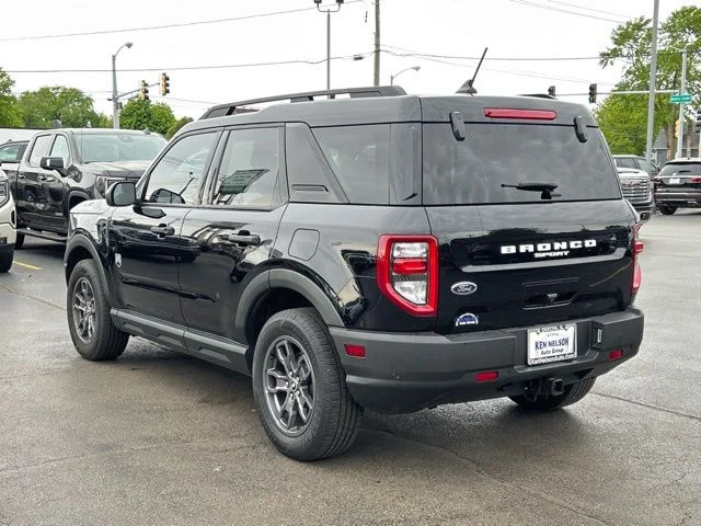 Used 2022 Shadow Black Ford Big Bend image 7