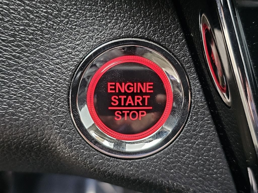 Used 2022  Honda EX-L image 31