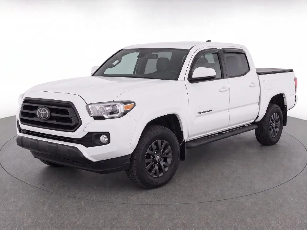 Used 2021 White Toyota SR5 image 2