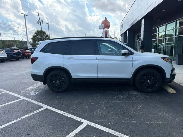 Used 2021  Honda Black Edition image 8
