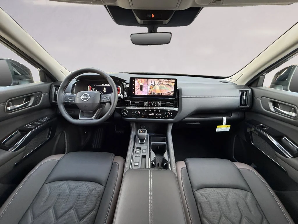 New 2026 Gray Nissan Platinum image 12
