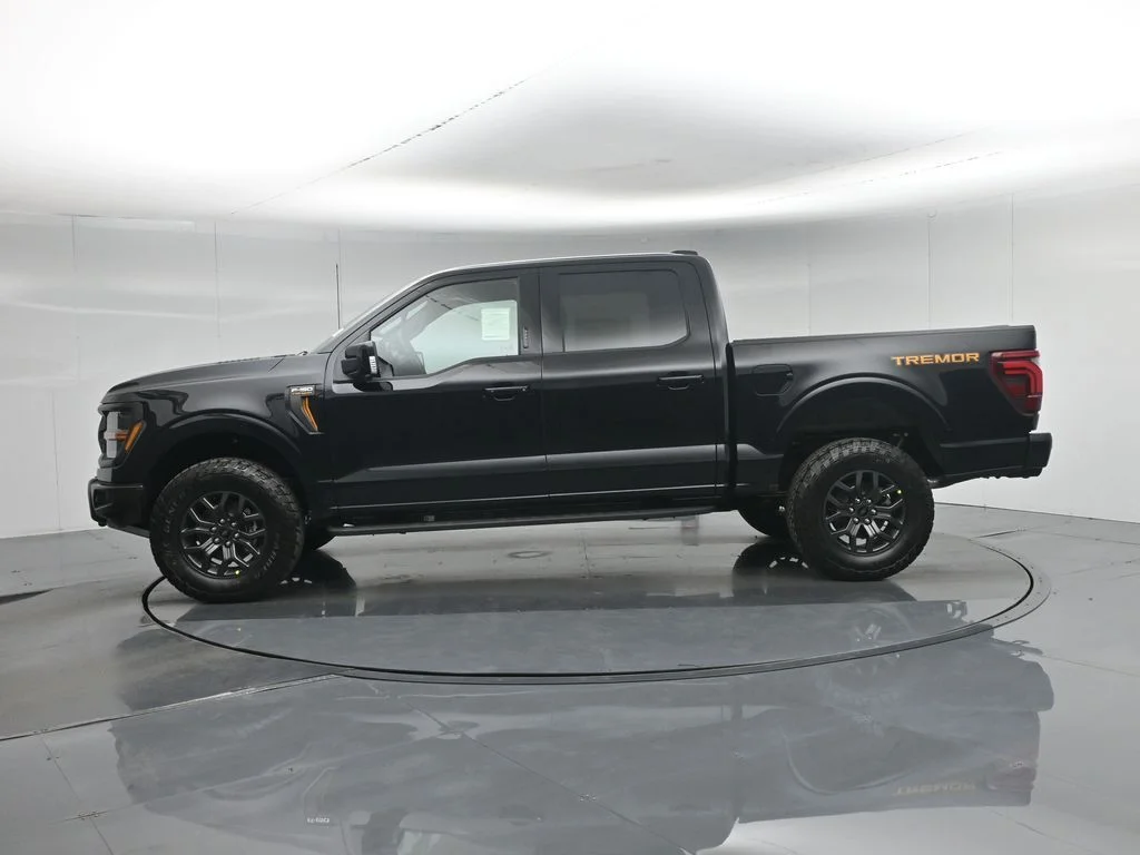 New 2026 Agate Black Metallic Ford Tremor image 35