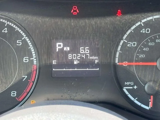 Used 2019 Silver Subaru 2.0i Premium image 26