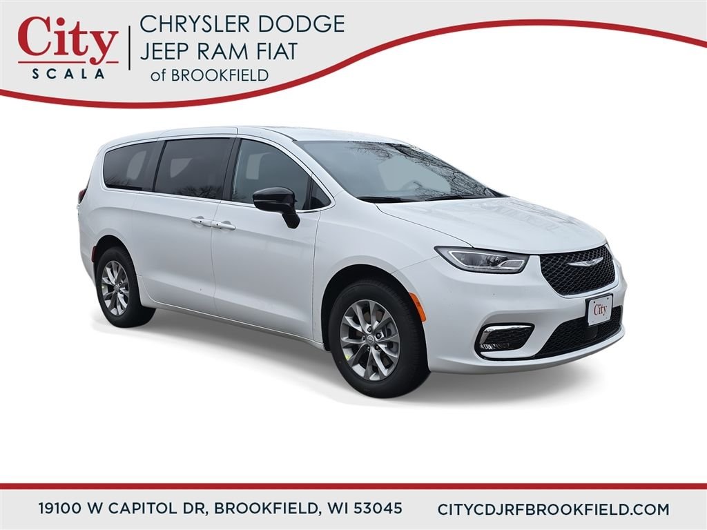 2026 Chrysler Pacifica Select AWD's photo