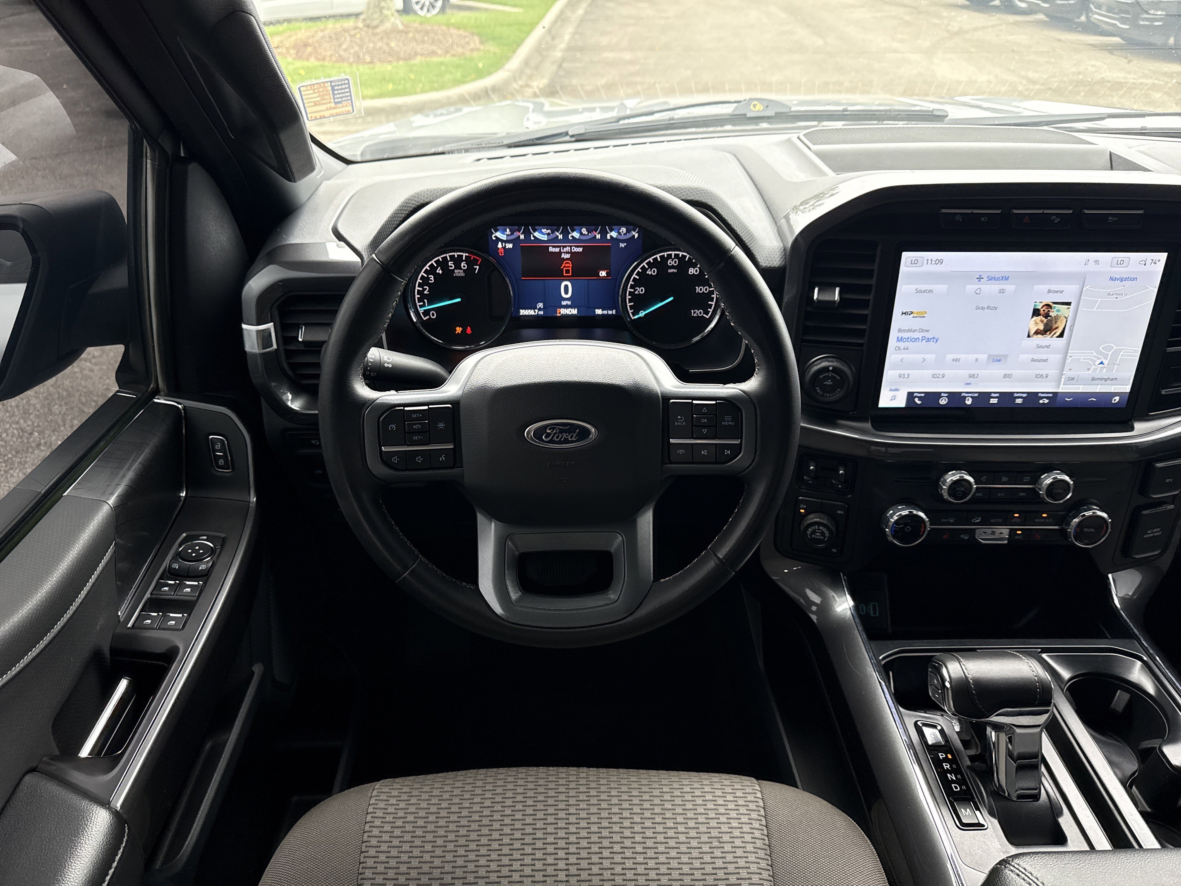 Used 2023 Silver Ford  image 24