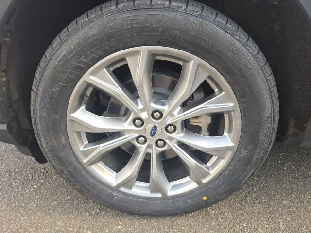 Certified Used 2023 Silver Metallic Ford XLT image 13
