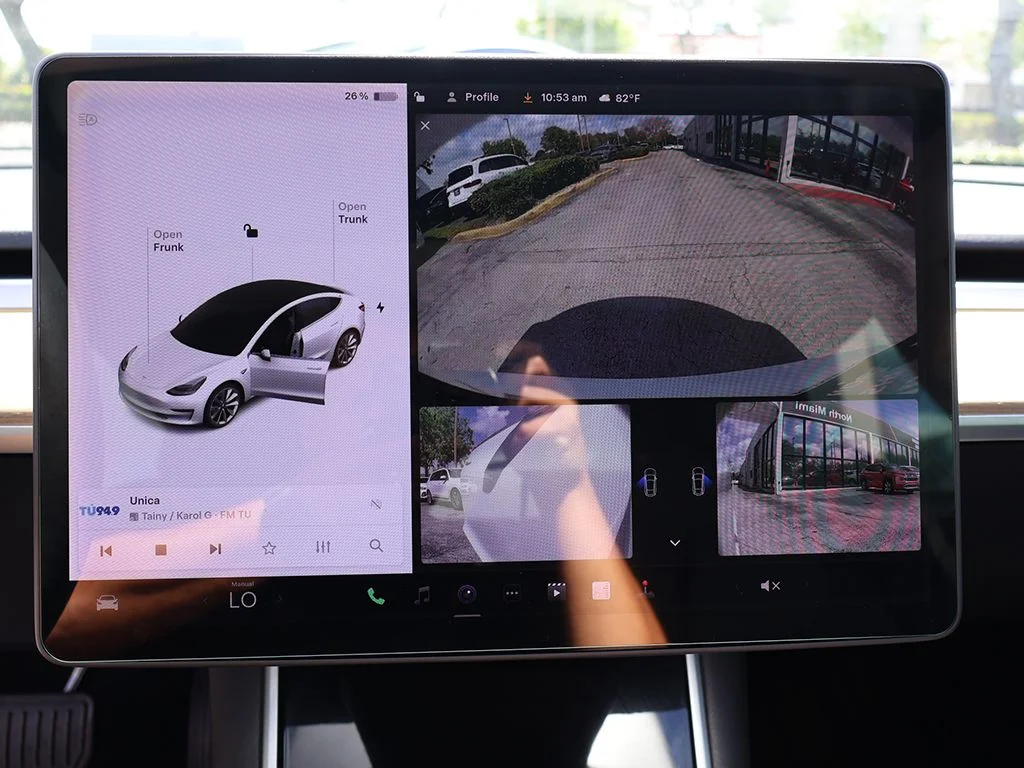 Used 2020 White Tesla Long Range image 51