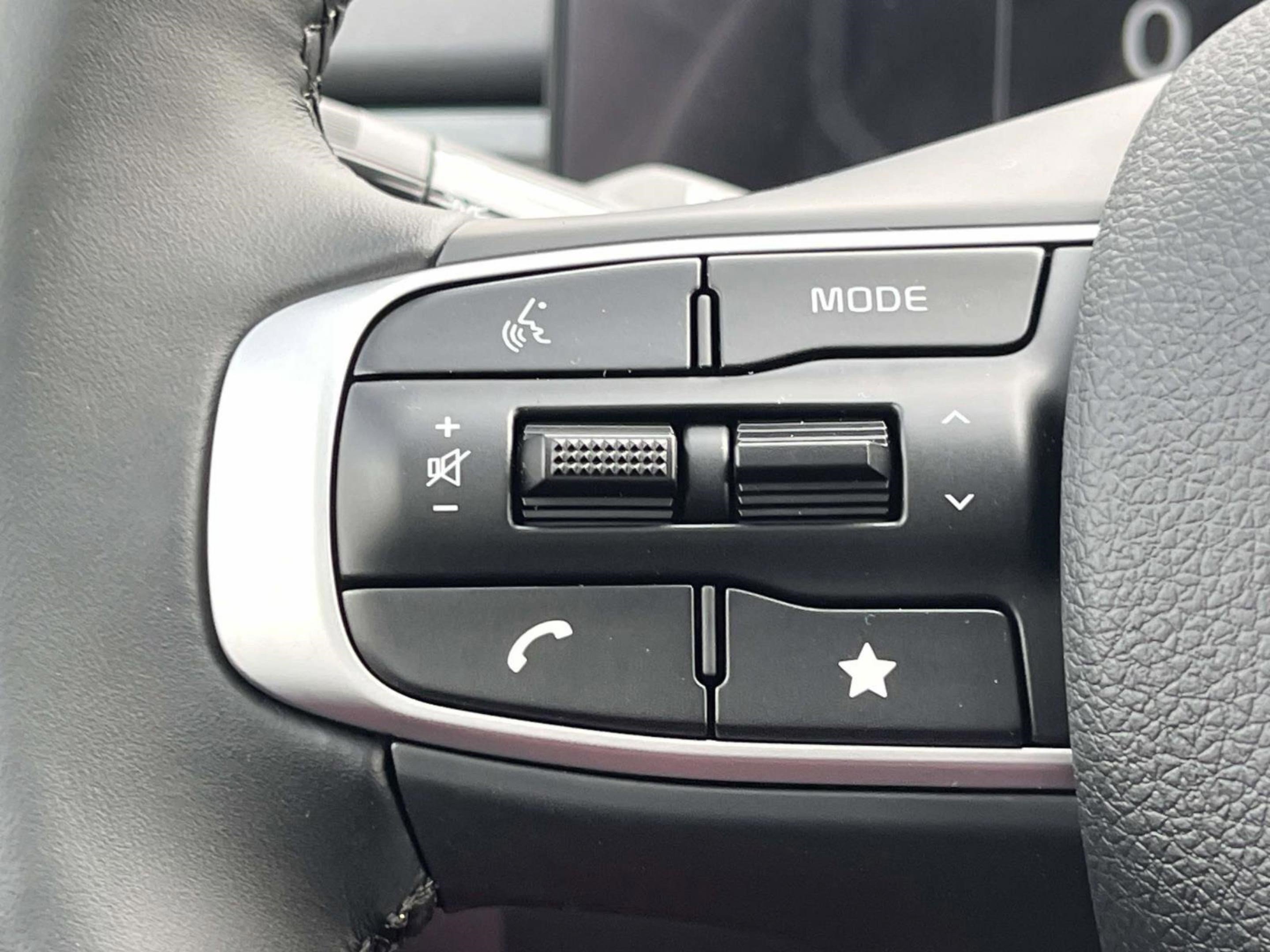 New 2026 Aurora Black Pearl Kia EX image 29