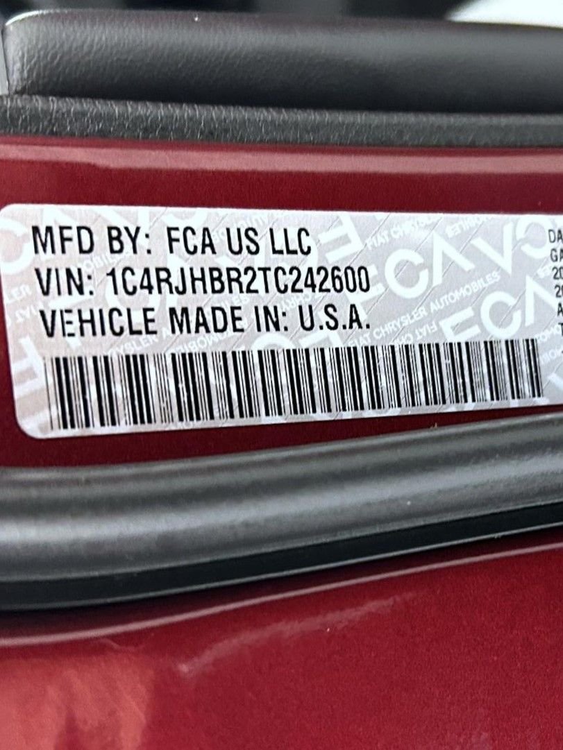 Used 2026 Velvet Jeep Limited image 26