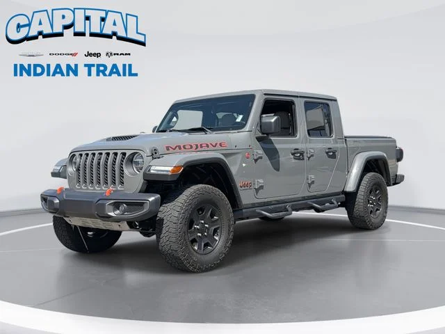 Used 2021 Gray Jeep Mojave image 1