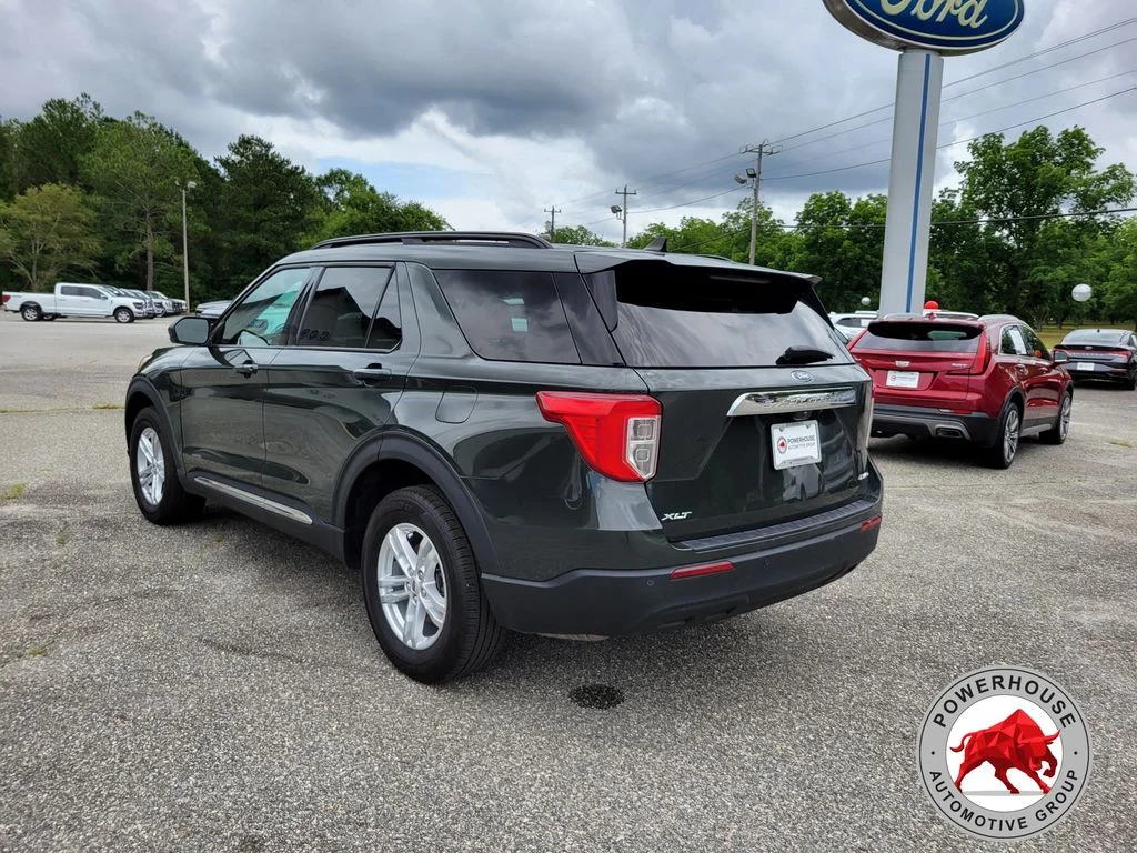 Used 2023 Green Ford XLT image 3