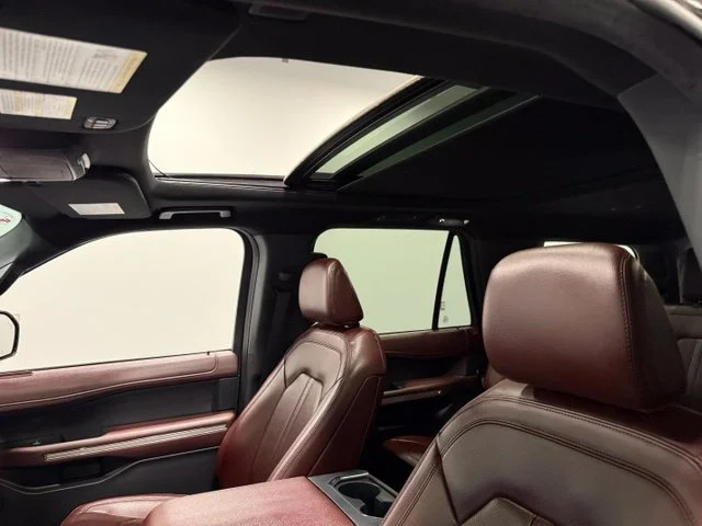 Used 2024 Black Ford Limited image 28