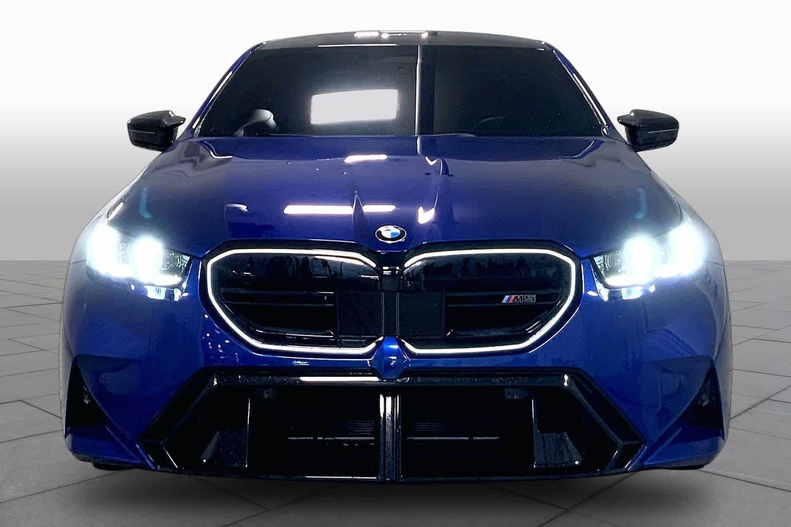 Pre-Owned 2025 BMW M5 4dr Car in Houston #SCT09928 | Group 1
