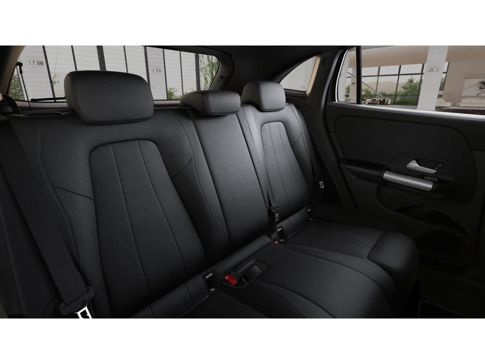 New 2026 Night Black Mercedes-Benz GLA 250 image 5