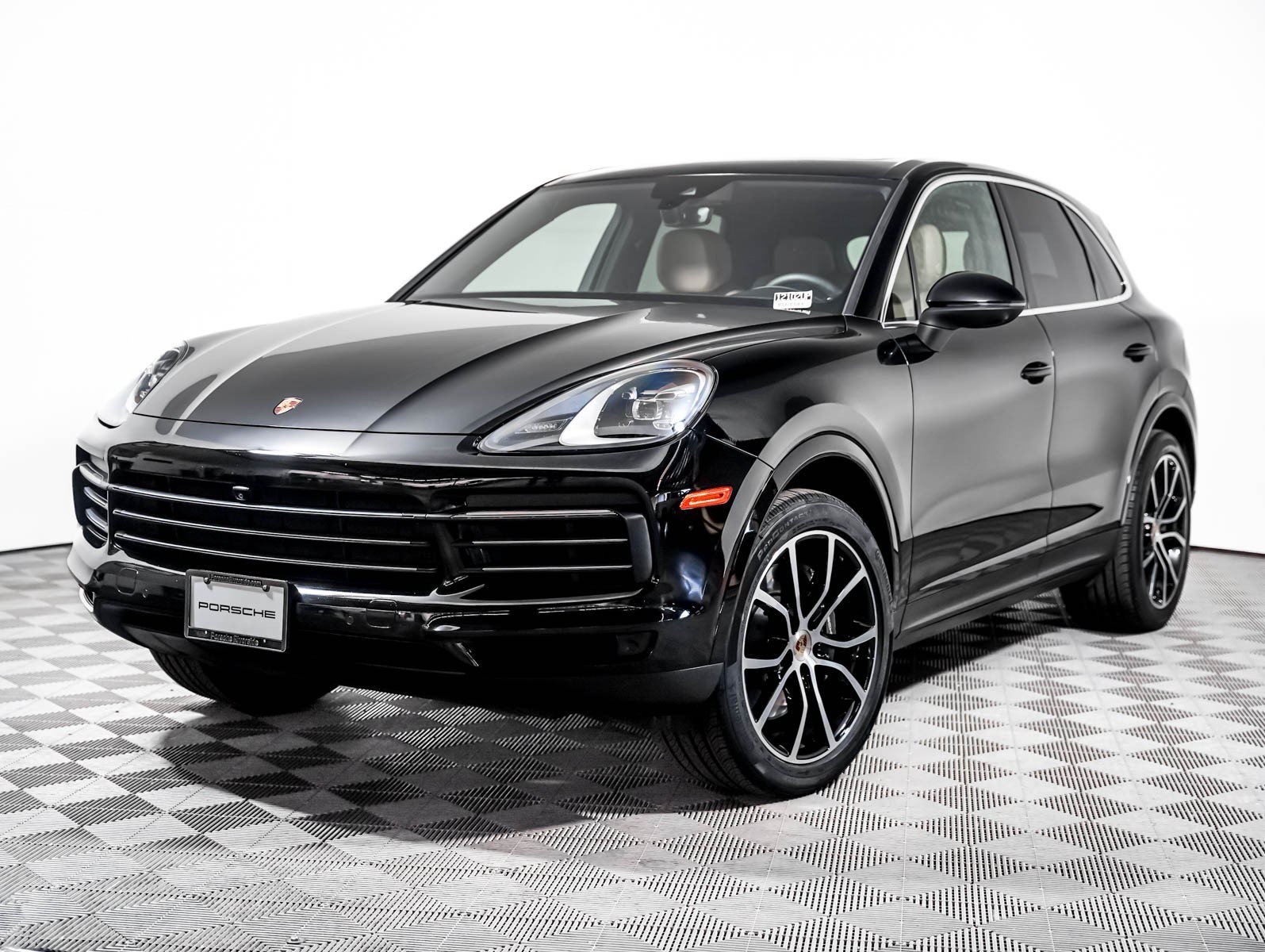 2023 Porsche Cayenne
