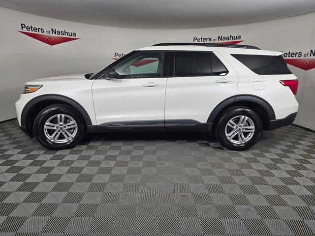Used 2023 White Metallic Ford XLT image 13