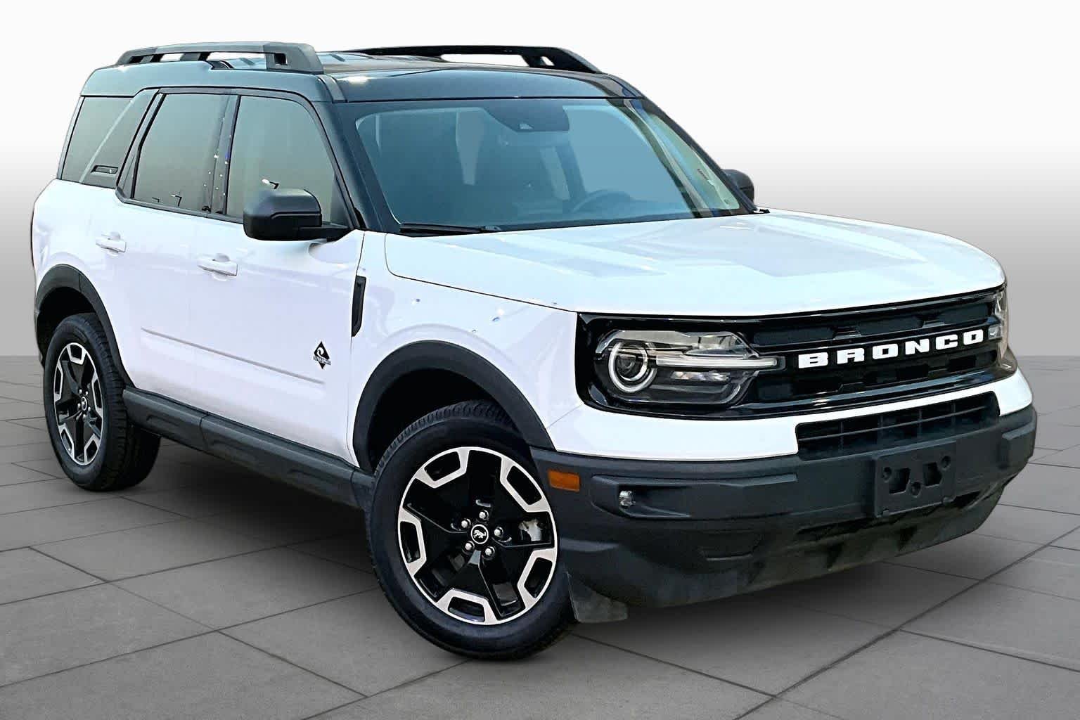 Used 2023 Oxford White Ford Outer Banks image 3