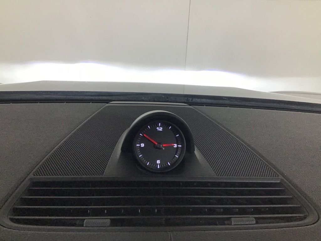Certified Used 2023  Porsche 4 image 39