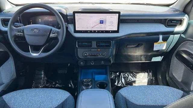 New 2026 Carbonized Gray Metallic Ford XLT image 31