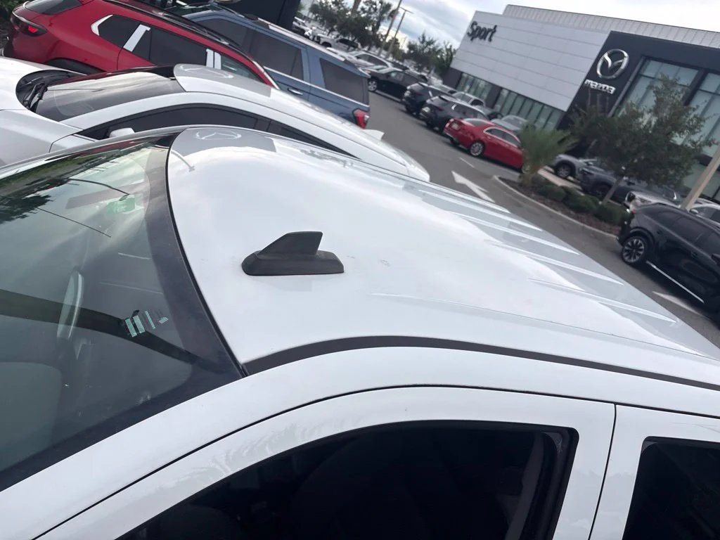 Used 2017 White Chevrolet LT image 17