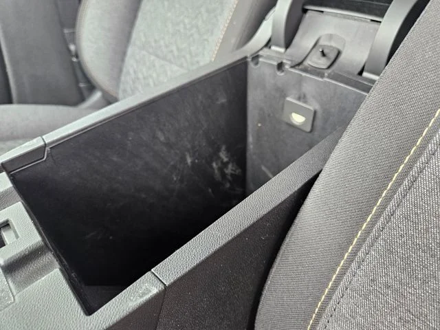 Used 2022 Gray Chevrolet LT image 26