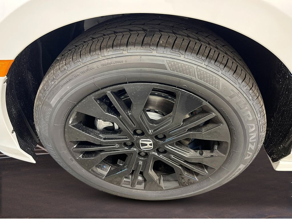 New 2026 Platinum White Pearl Honda Sport-L image 11