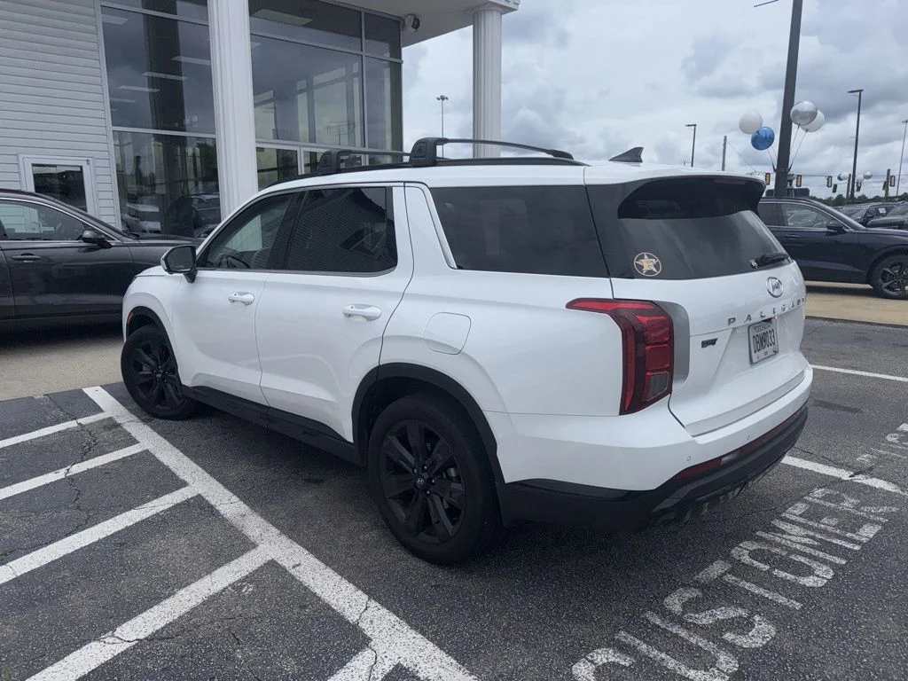Used 2025 White Hyundai XRT image 3