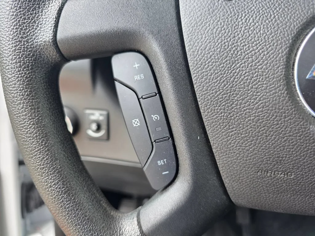 Used 2025 Summit White Chevrolet WT image 21