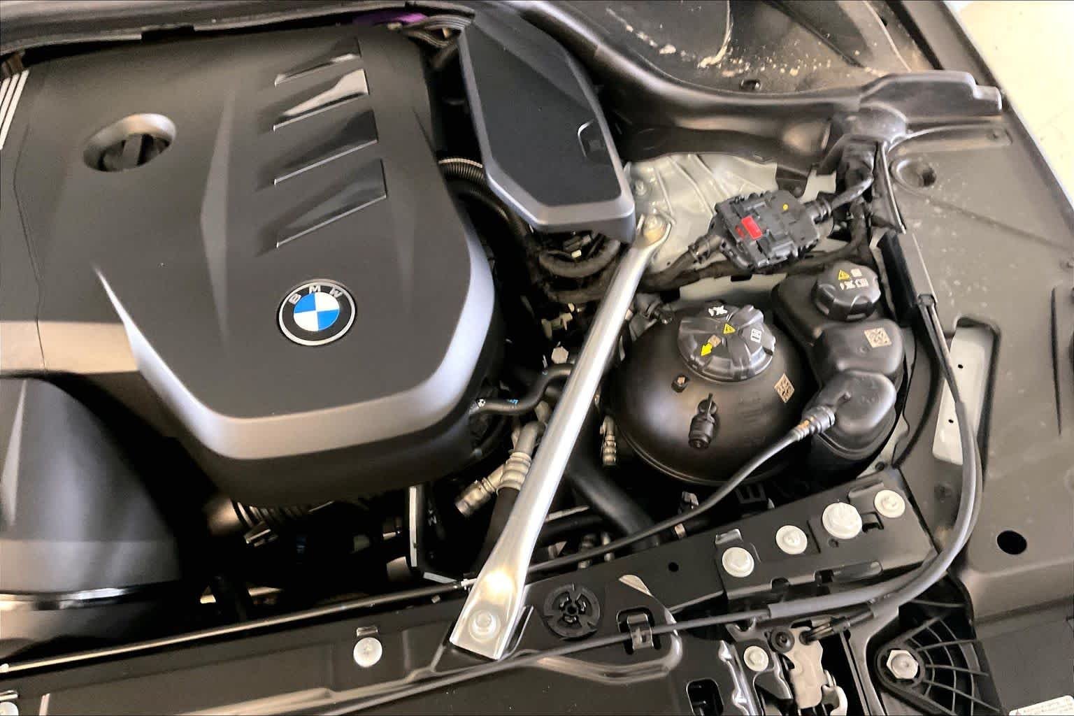 New 2027 Brooklyn Grey Metallic BMW 530i image 17