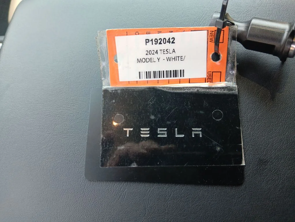 Used 2024  Tesla Long Range image 29