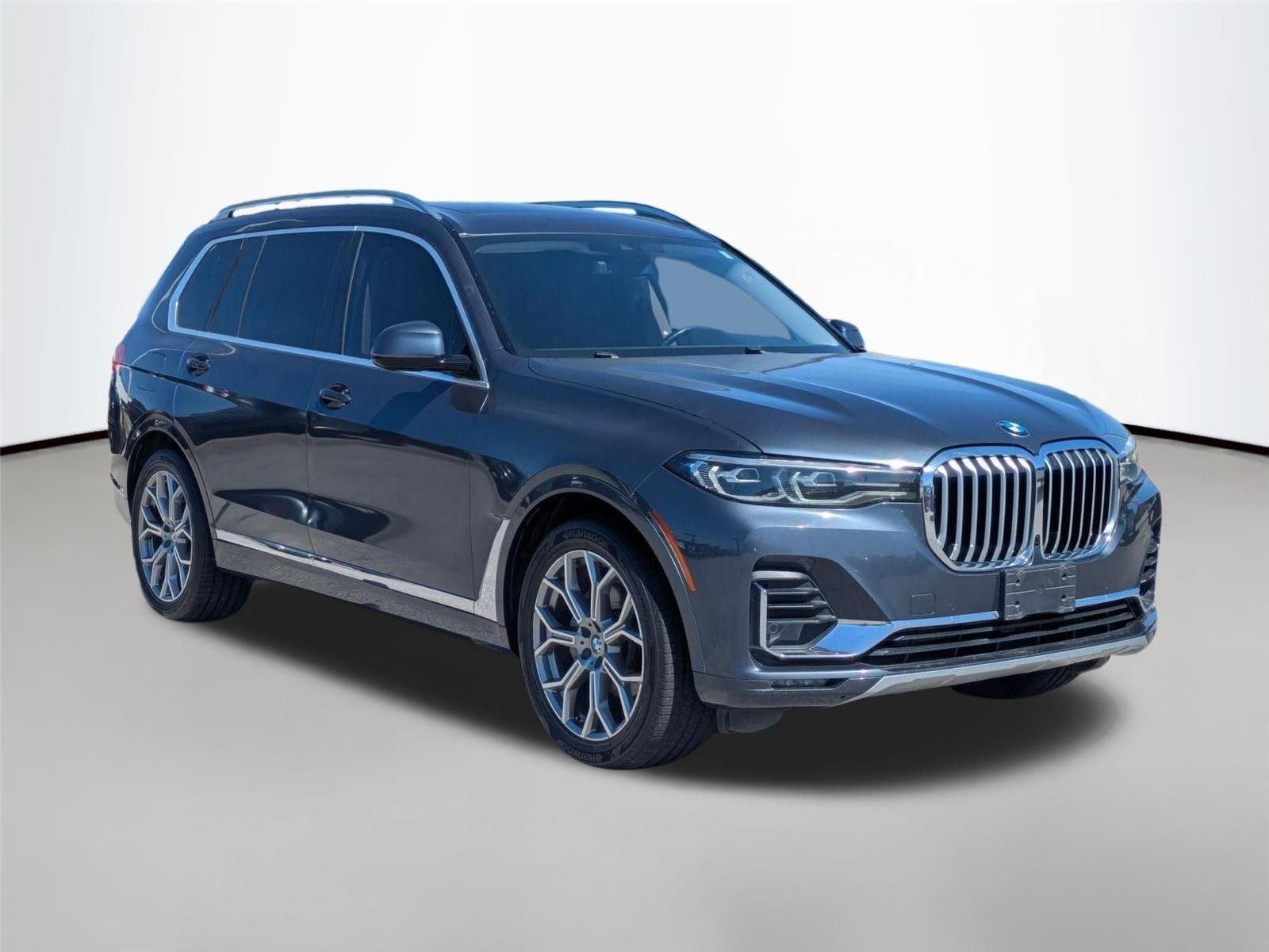 Used 2019 Phytonic Blue Metallic BMW xDrive40i image 3