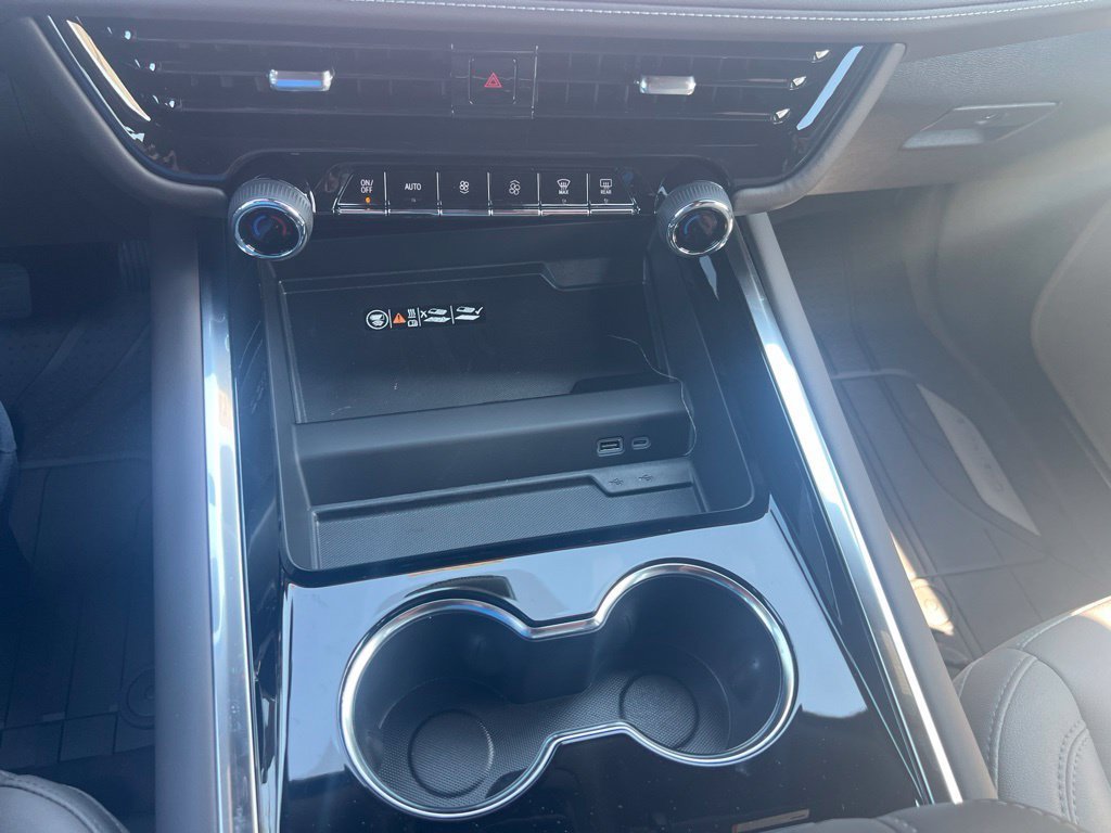 2026 Chevrolet Tahoe LT - Photo 27
