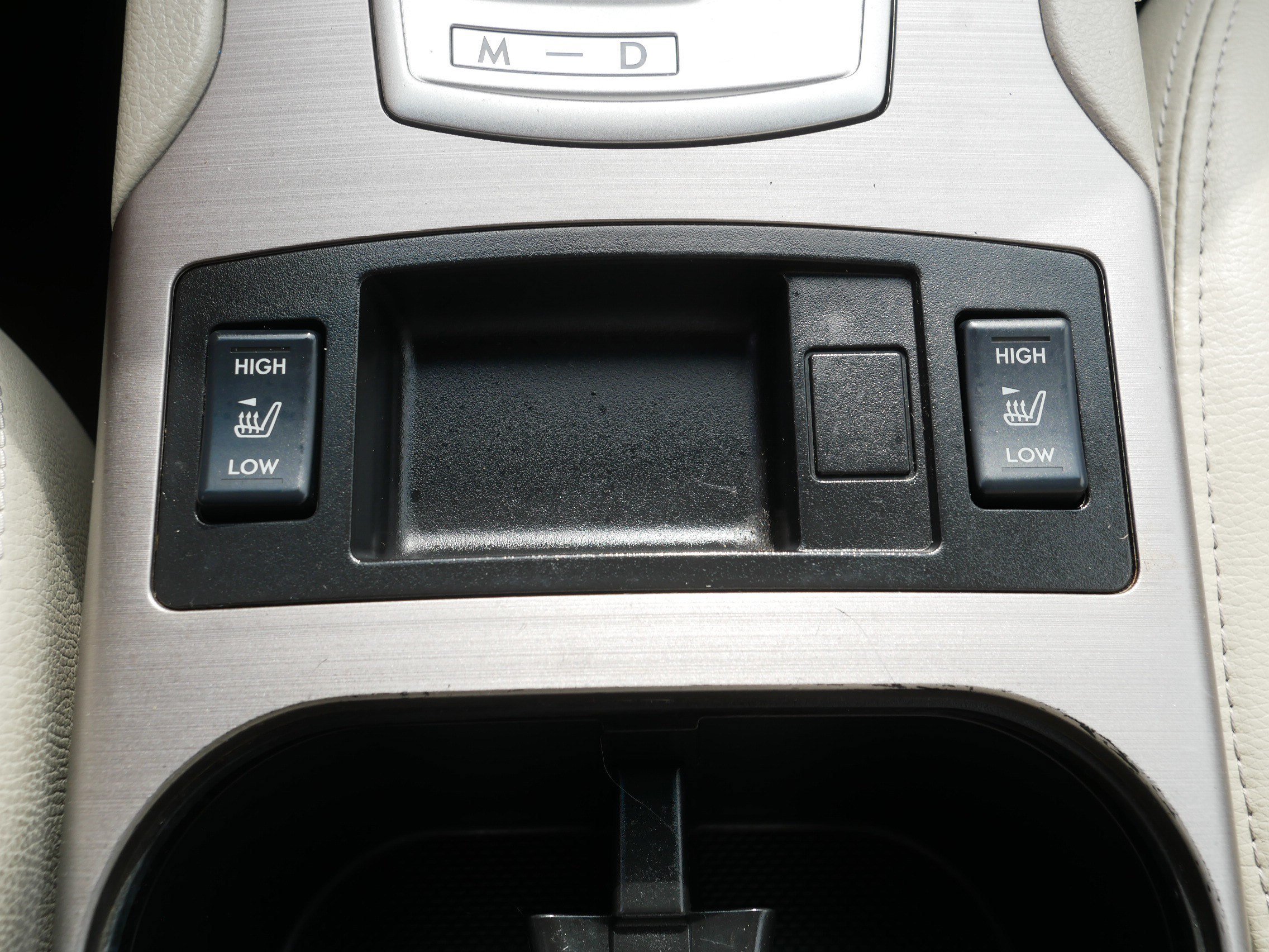 Used 2012 Deep Indigo Pearl Subaru 2.5i Limited image 32