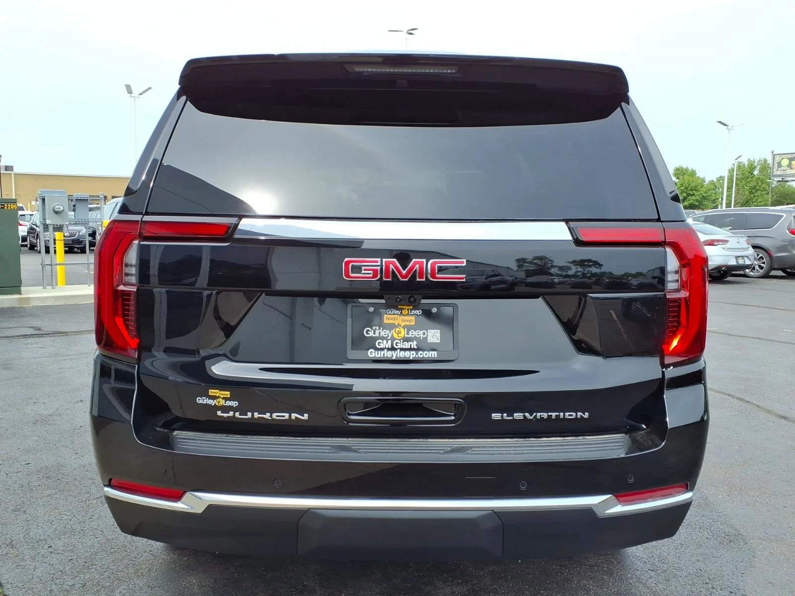 2026 GMC Yukon XL Elevation - Photo 10