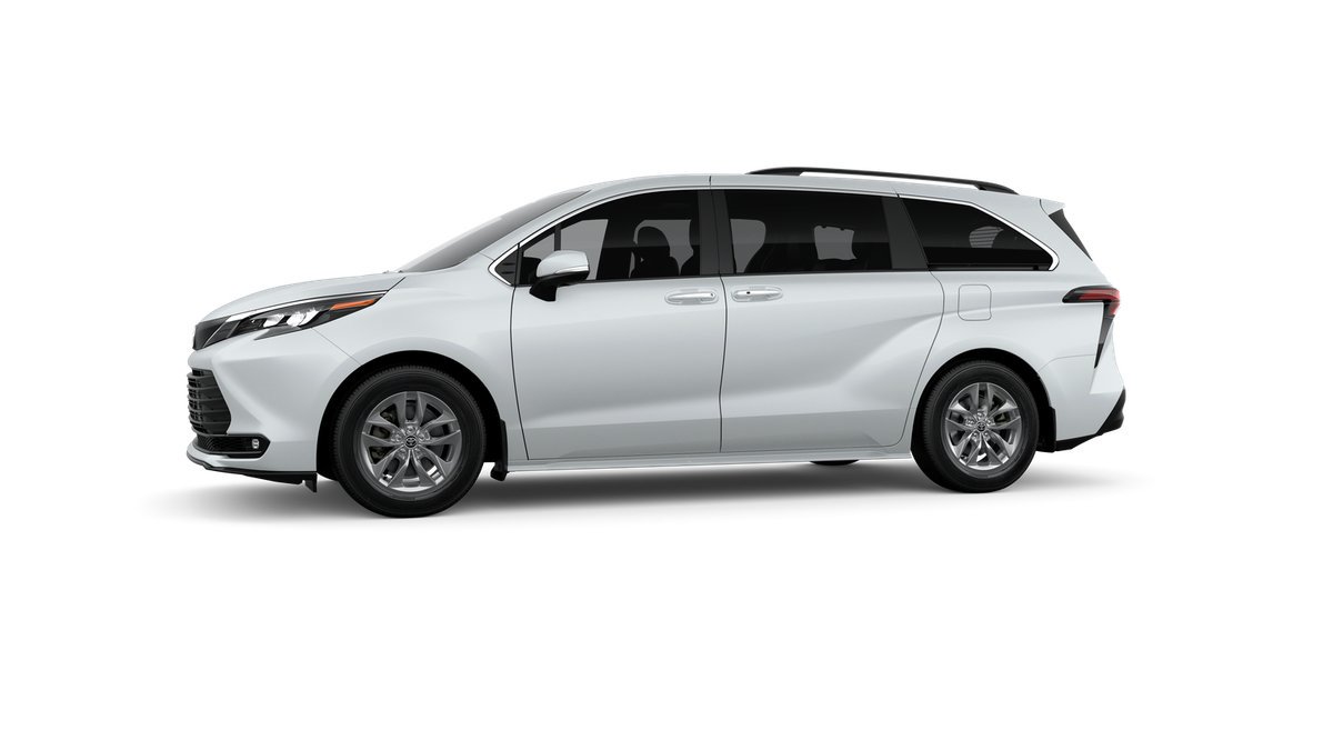 New 2026 Wind Chill Pearl Toyota XLE image 41