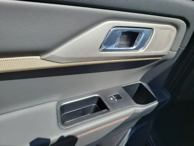 New 2026 Agate Black Metallic Ford Active image 10