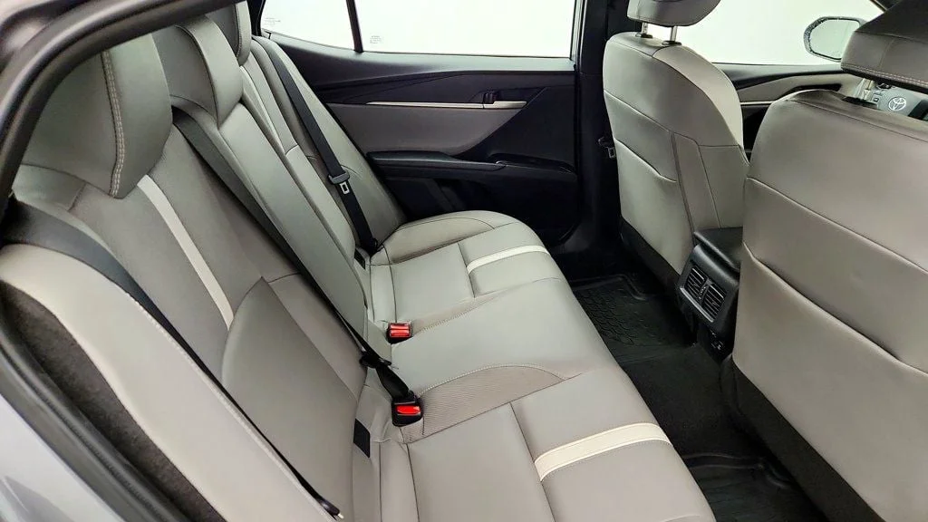 Used 2025 Heavy Metal Toyota SE w/ Power Moonroof, Cold Weather Pkg & Convenience Pkg image 22
