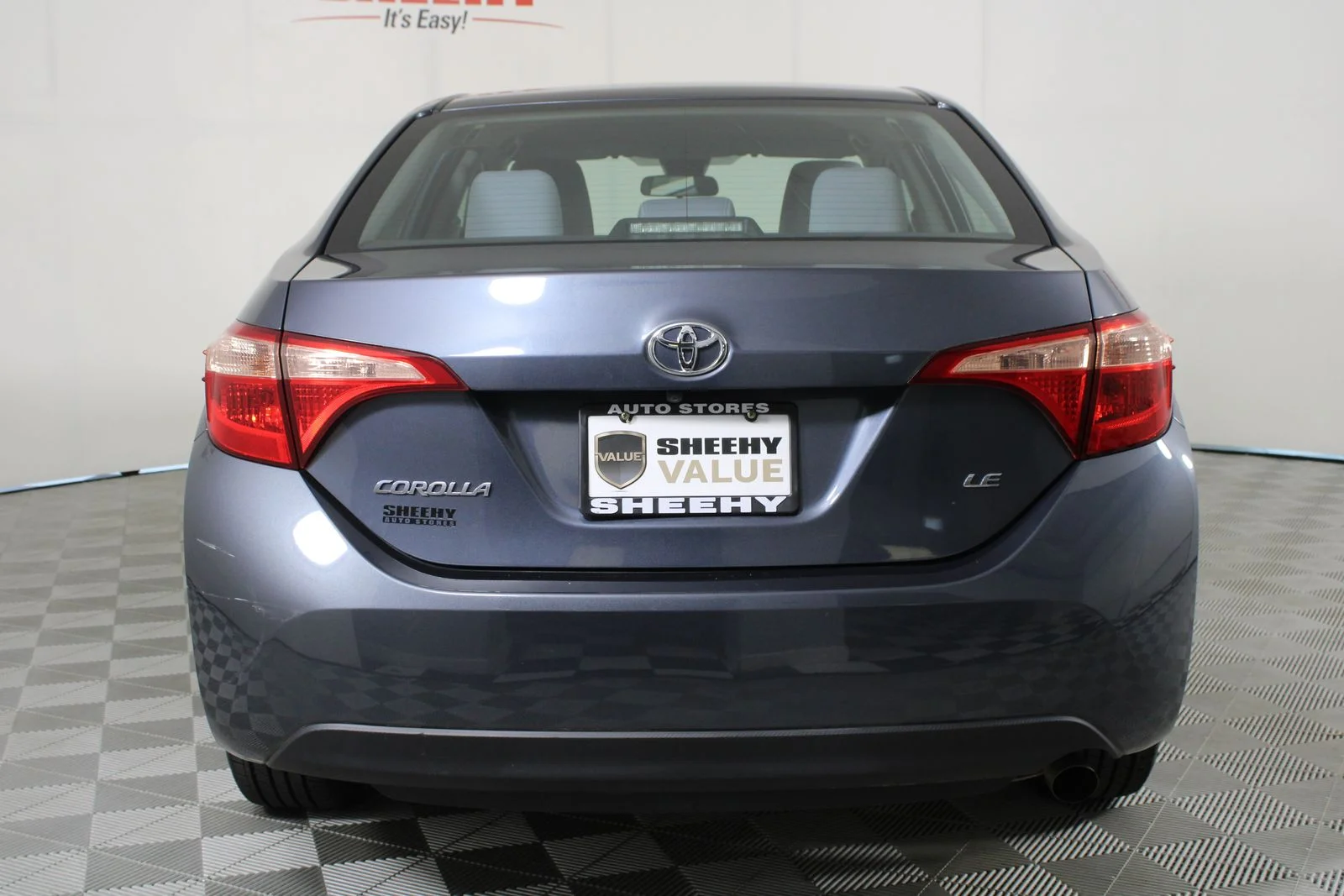 Used 2017 Gray Toyota LE image 2