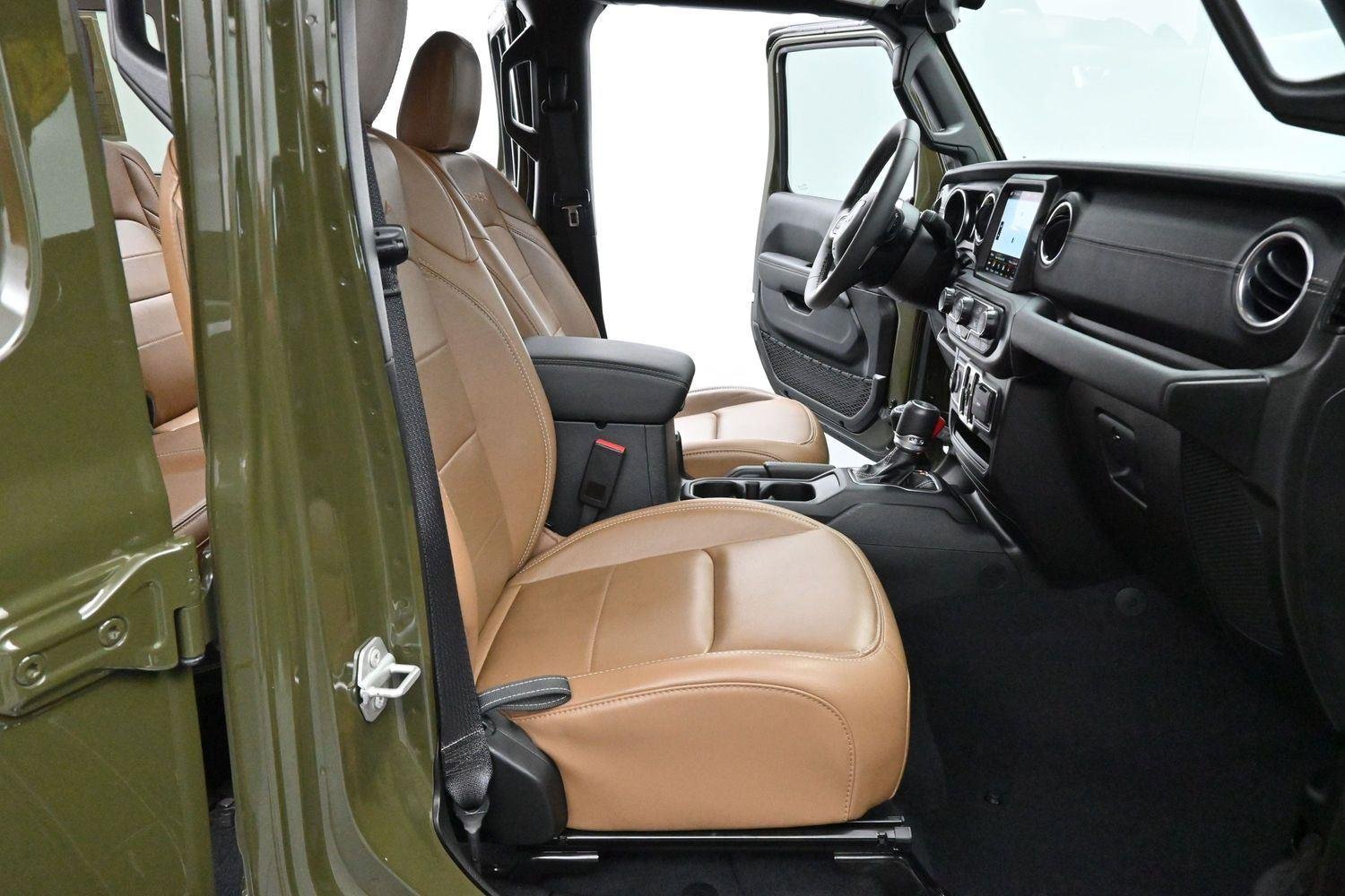 Used 2023 Sarge Green Clearcoat Jeep Sahara image 31