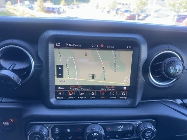 Used 2021 Silver Jeep Unlimited Rubicon 4xe image 29