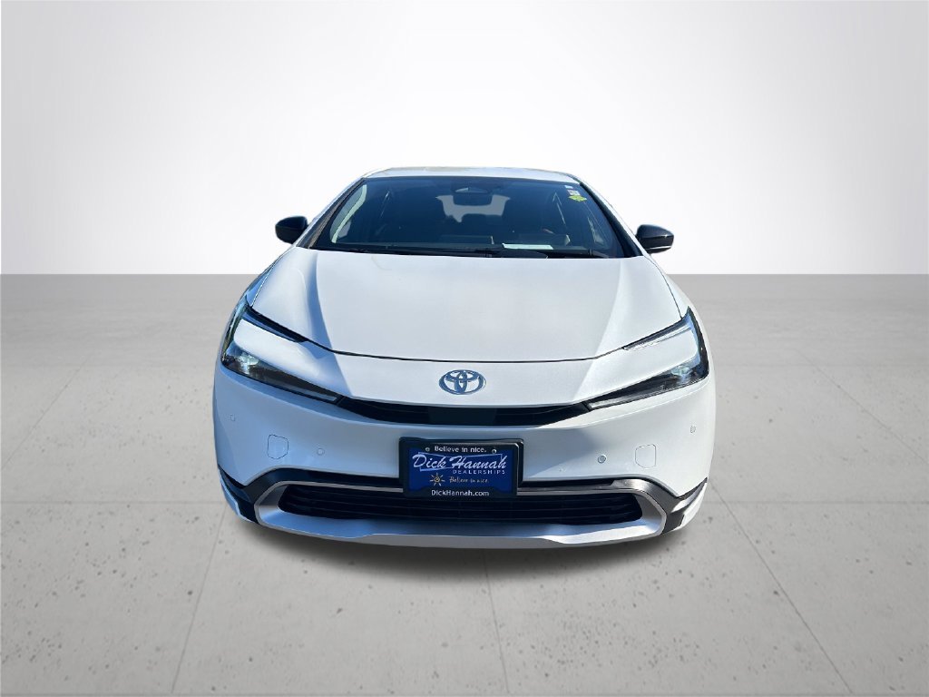 Used 2025 Beige Toyota SE image 3