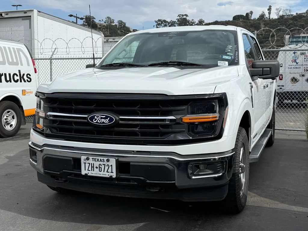 Used 2024 White Ford XLT image 12