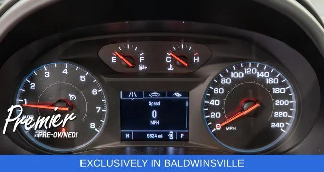 Used 2025 White Chevrolet LT image 19
