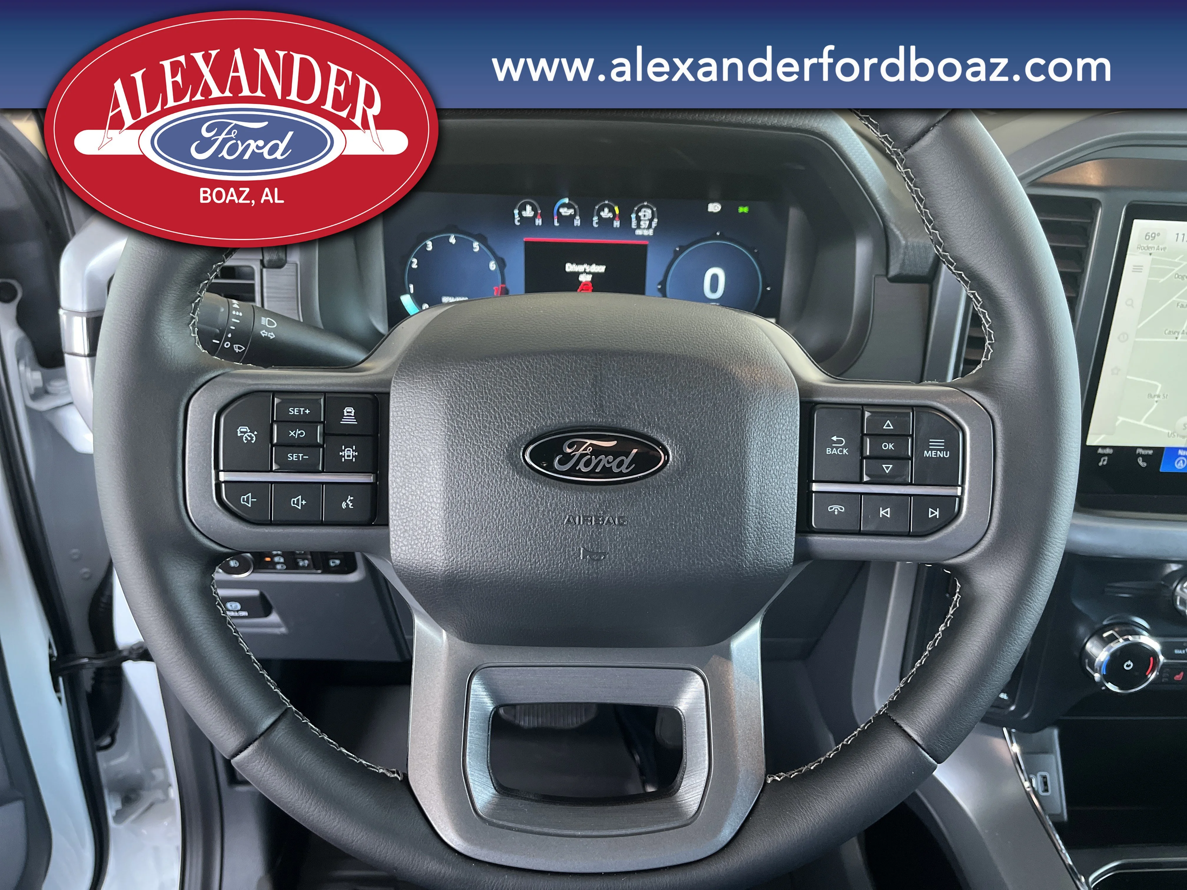 New 2026 Oxford White Ford XLT image 30