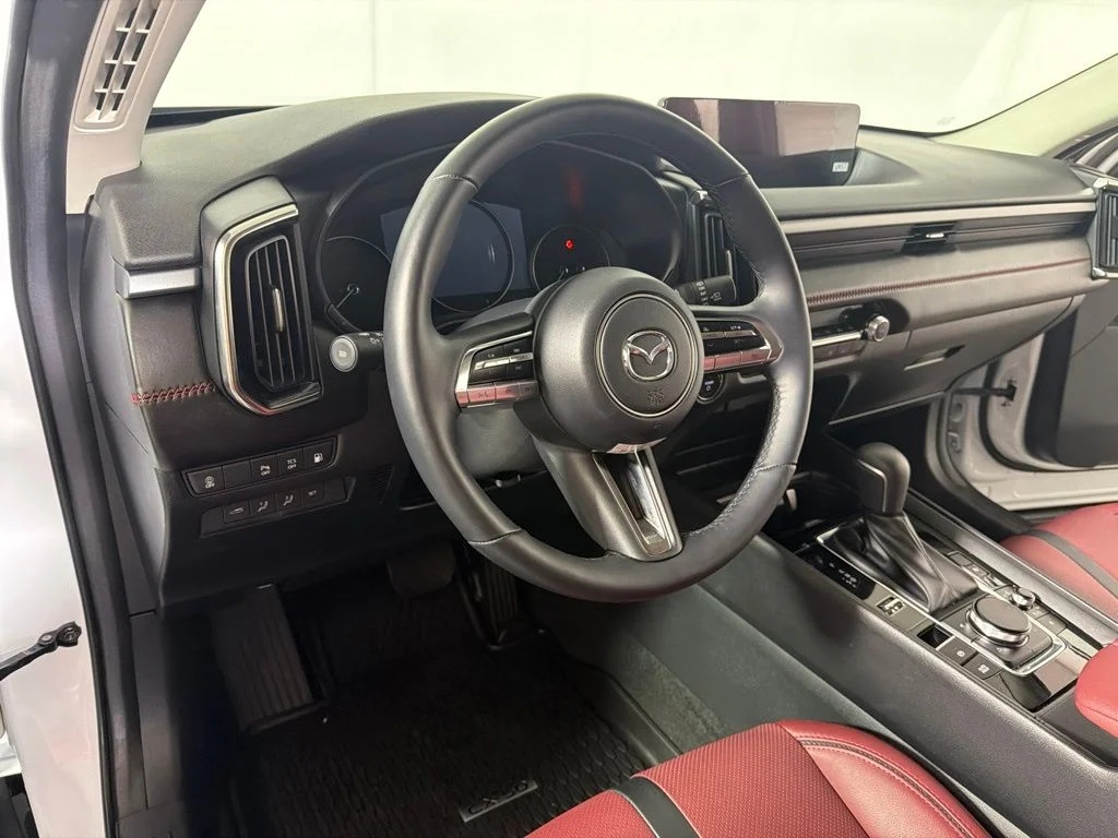 Used 2026 Pearl Mazda Premium Plus image 8