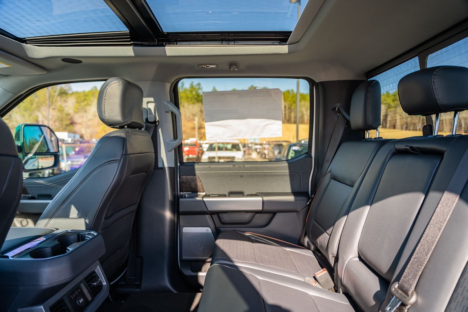 New 2026 Oxford White Ford F-250® Lariat® image 24