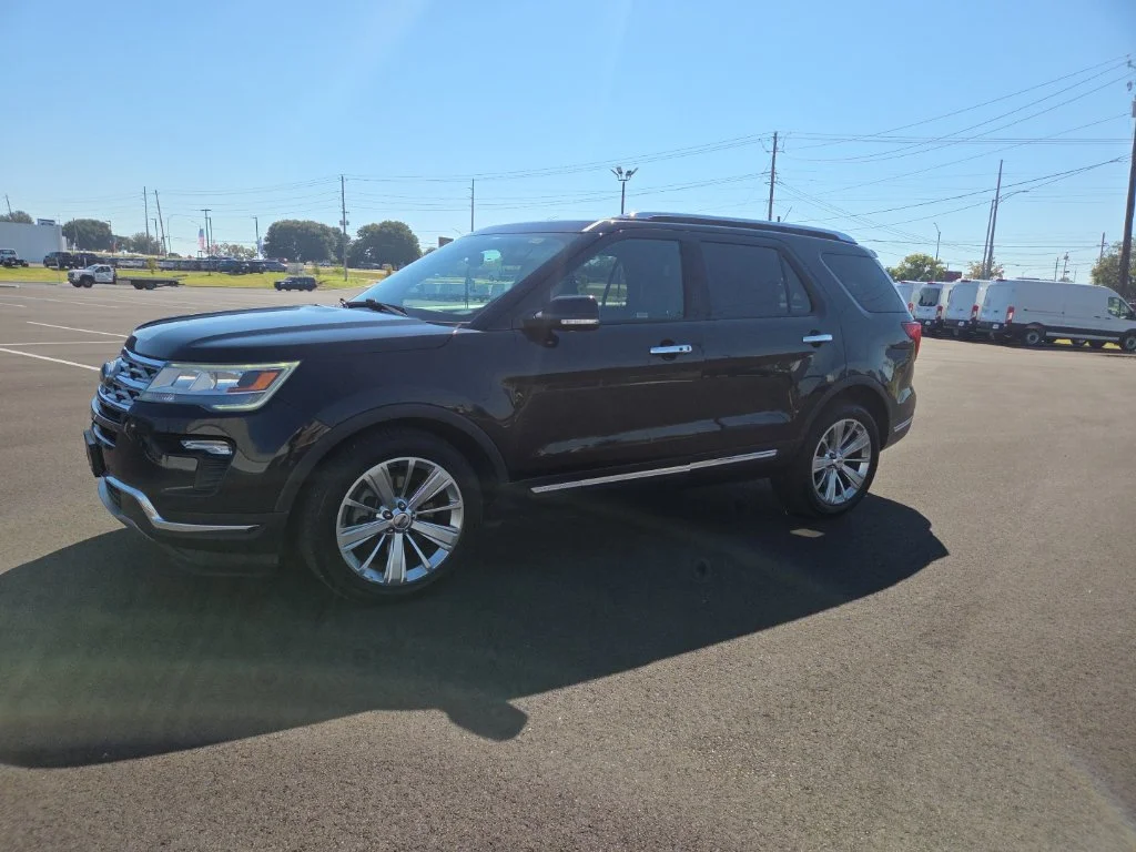 Used 2019 Black Ford Limited image 4