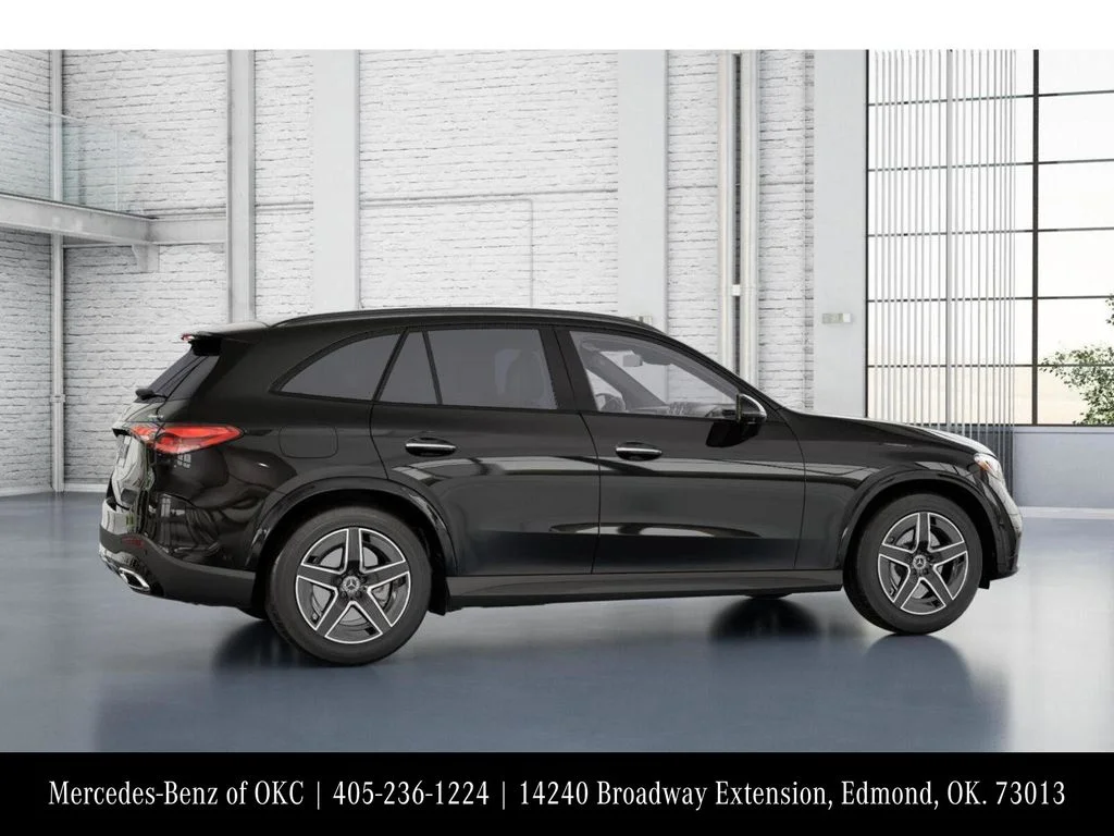 New 2026 Black Mercedes-Benz GLC 300 image 18