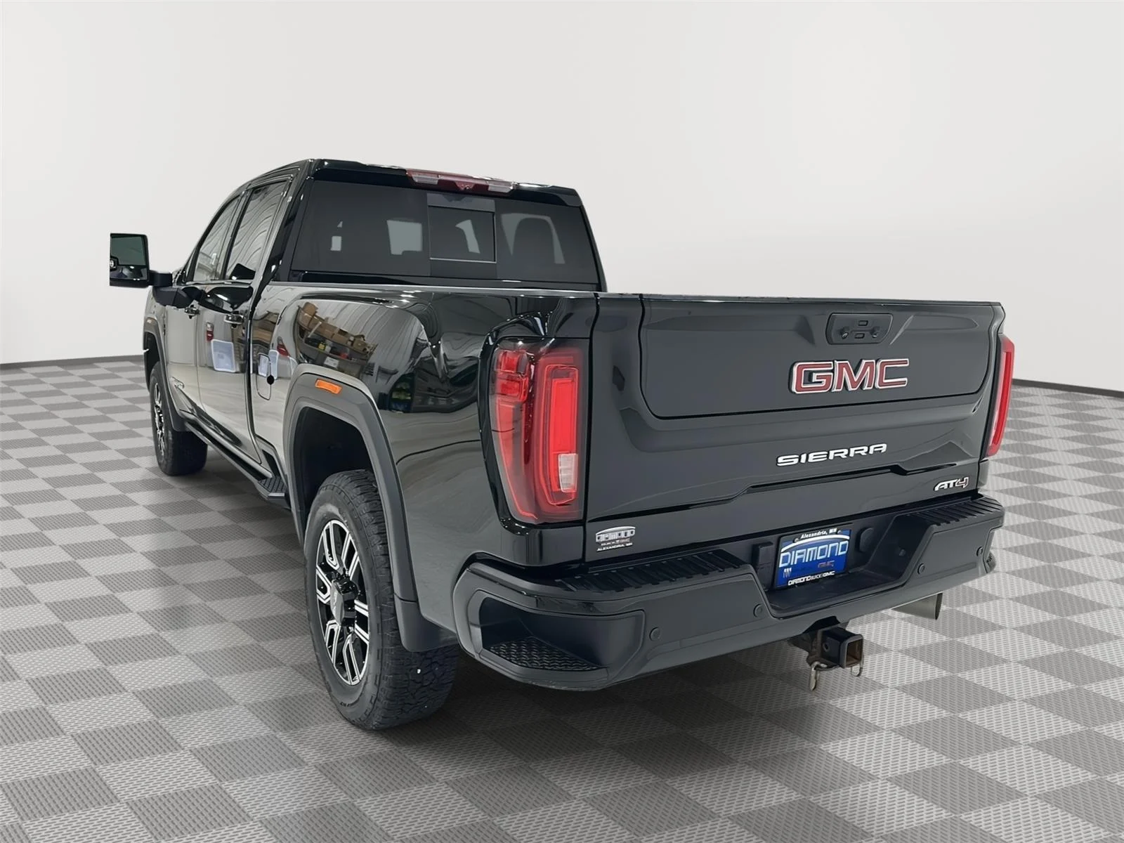 Used 2023 ONYX BLACK GMC AT4 image 3