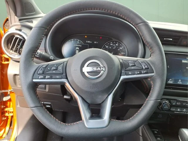 Used 2023 Orange Nissan SR image 22